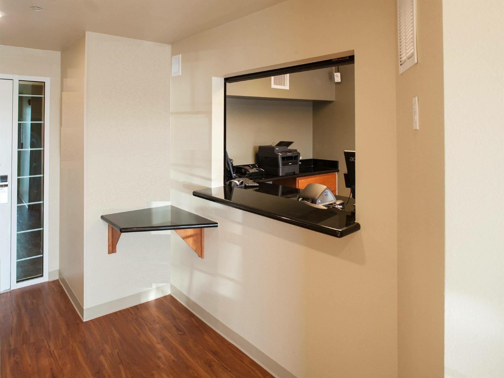 Extended Stay America Select Suites - Charleston - Ashley Phosphate Rd. 北查尔斯顿 外观 照片